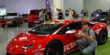 Auto Tuning Show-2022: мощные суперкары, оглушающий звук, оригинальная графика