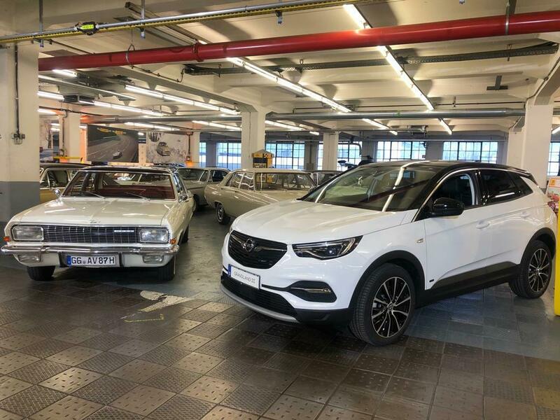 Немецкий бренд Opel воскрес на российском рынке. Скажем спасибо французским коллегам из PSA, выкупившим марку у американского General Motors.

