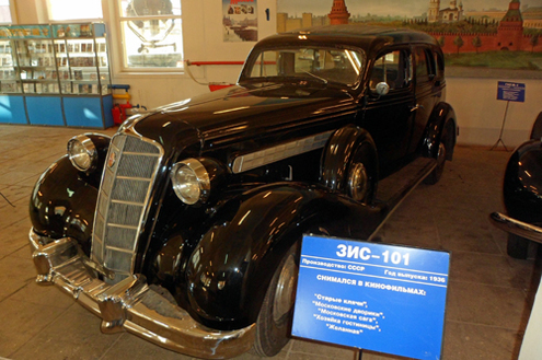 Легендарный ЗиС-101.