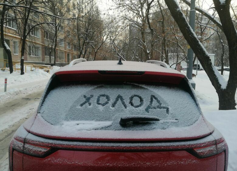 Изображение Опасен ли дополнительный термоматериал под капотом авто