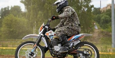 Выбираем технику для бездорожья для взрослых и детей