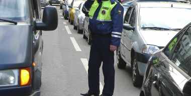 По каким на самом деле критериям гаишники выбирают авто, которые следует остановить