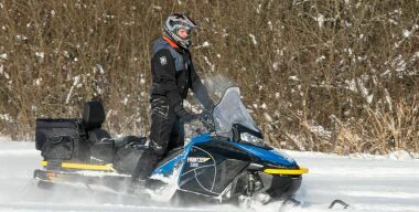 Россияне бросились массово скупать снегоходы