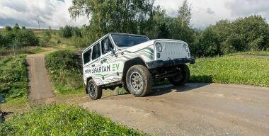 Санкции помешали марке UAZ выпустить новый «Хантер»