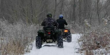 Утепляйся, если хочешь быть здоров: езда на квадроцикле зимой