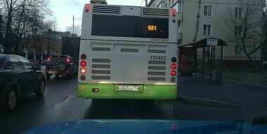 Россияне массово отказываются от общественного транспорта из-за разгула нового вируса