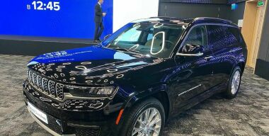 Когда начнутся продажи нового Jeep Grand Cherokee в России