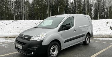 Трудовой подвиг: видео тест-драйв коммерческого фургона Opel Combo Cargo