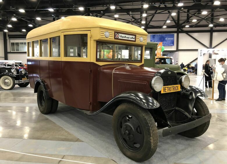 Изображение Питерские гастроли «Олдтаймер-Галереи» Ильи Сорокина: вам и не снилось