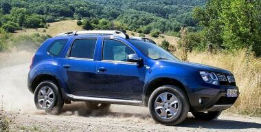 К российским дилерам прибыли новые Renault Duster