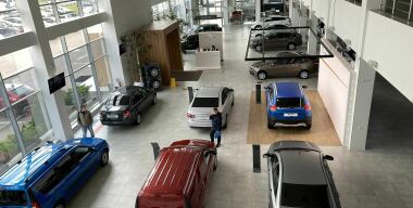 Когда дилеры справятся с острым дефицитом новых машин