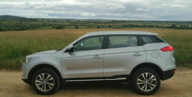 За что россияне ругают Geely Atlas