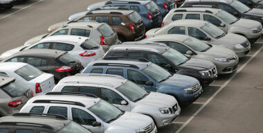 Народ не бедствует: Российский авторынок ожил неожиданно быстро