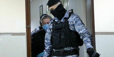 Адвокат Михаила Ефремова нашел способы убедить суд в невиновности актера в смертельном ДТП