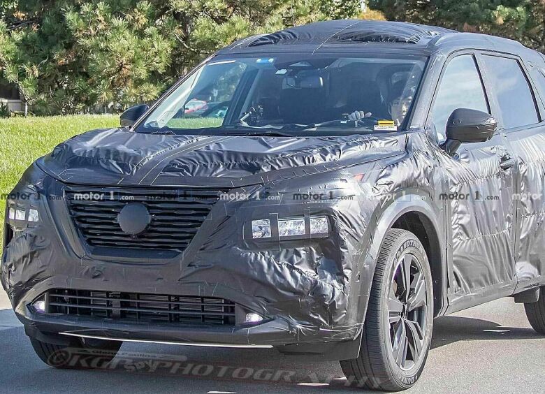 Изображение Свежий Nissan X-Trail получит «двухэтажную» оптику и еще кое-что любопытное