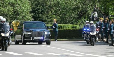 Автомобили Aurus из кортежа Путина засветились в Бразилии