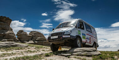 Ралли «Шелковый путь-2019»: жестокое месиво машин и людей