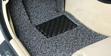 Какие коврики лучше всего использовать в машине, и почему