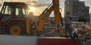 Дорожникам официально разрешат класть асфальт под дождем и снегом
