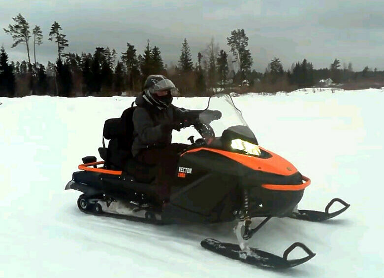 Изображение Литр для туриста: первый тест самого мощного российского сноумобиля РМ Vector 1000