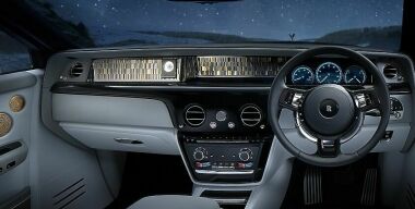 Чем 25 раз поразит новый Rolls-Royce Phantom