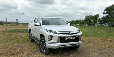 Названы сроки появления в России нового Mitsubishi L200
