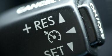 Фото: www.buyacar.co.uk