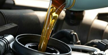Почему большинство синтетических масел для машины не является настоящей синтетикой