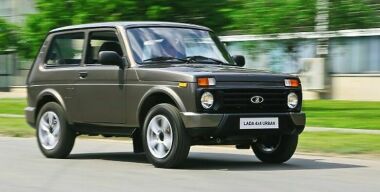 На продажу выставлена уникальная «дакаровская Нива»