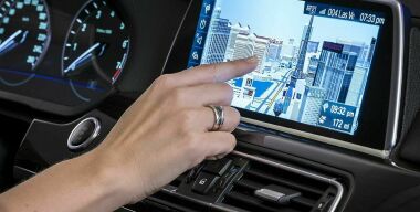 Фото: www.motoringfile.com