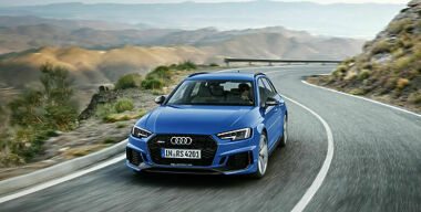 Audi представила во Франкфурте RS 4 Avant и заднеприводную R8 Coupe V10