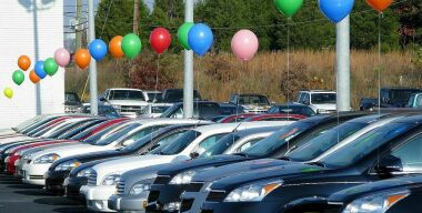 Фото: www.littlegatepublishing.com