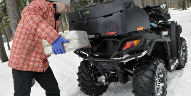 Как заправить полевую технику, не расплескав топливо