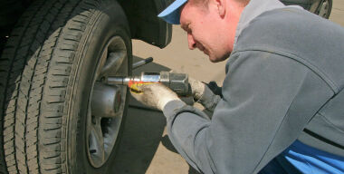 Что делать, чтобы колеса не откручивались сами по себе