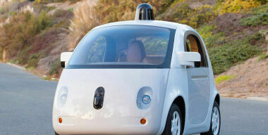 Фото: www.thecarconnection.com