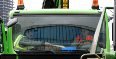 В Москве со штрафстоянок начали бесплатно раздавать машины