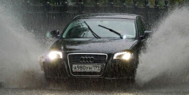 Как не разбиться во время дождя 