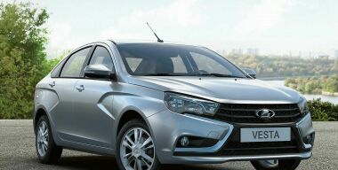 Продажи LADA в России упали на 15%