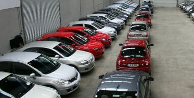 Популярные бюджетные автомобили, продажи которых рухнули