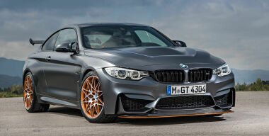Объявлены цены на новую модификацию BMW M4