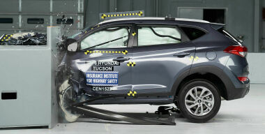 image.motortrend.com