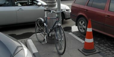 «Водительская» статья УК за убитых в ДТП байкеру не грозит