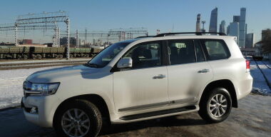 Toyota Land Cruiser 200: почти что совершенство