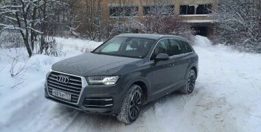 Audi Q7: вездеход легкового поведения
