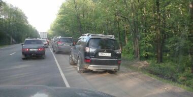 Строители начали перекапывать Калужское шоссе