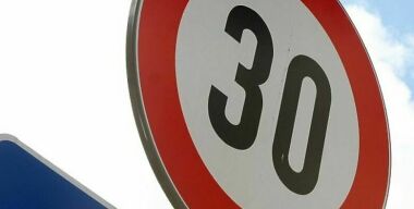 В Казани допустимую скорость снизят до 30 км/ч