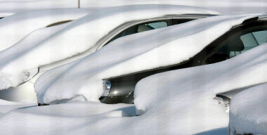 Почему не убирают снег в Москве