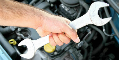 Volkswagen и Land Rover отзывают свои машины в России