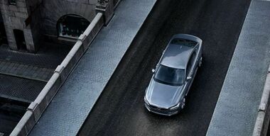 Первые фото Volvo S90 опубликованы до официальной премьеры