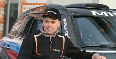 «Дакар-2016»: зачем Владимир Васильев и Константин Жильцов сменили машины